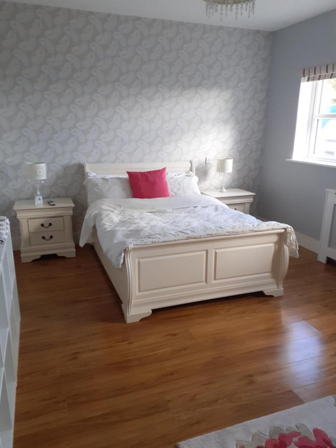 Nobber Private Room In Superb House Bed 1 מראה חיצוני תמונה
