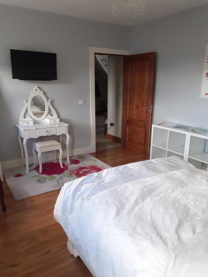 Nobber Private Room In Superb House Bed 1 מראה חיצוני תמונה