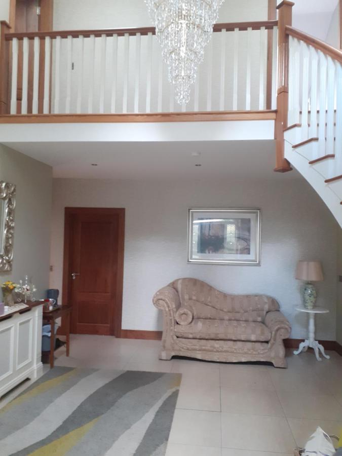Nobber Private Room In Superb House Bed 1 מראה חיצוני תמונה